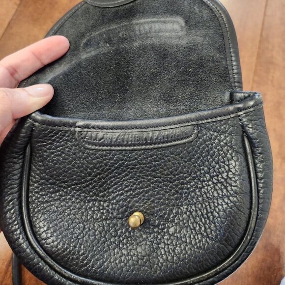 Dooney and Bourke rare vintage mini leather crossbody shoulder bag - Picture 3 of 11